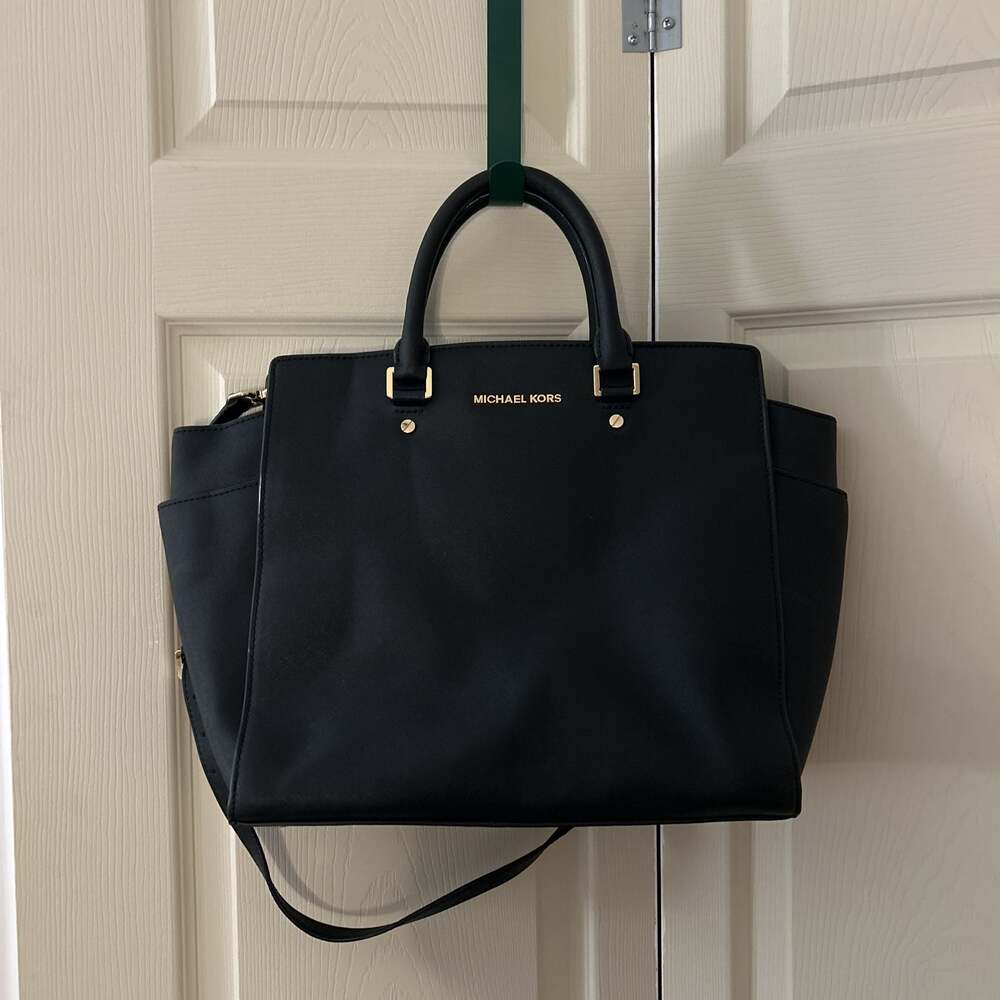 Michael Kors Selma Medium Saffiano Leather Black Satchel Handbag